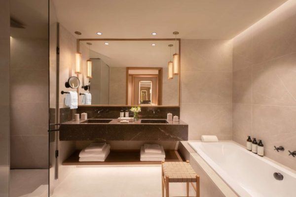 Salle de bain d'une des chambres d'hôtel de Fairmont